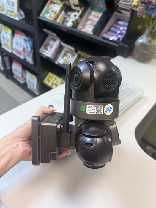 Нова 4G IP-камера відеоспостереження V380 Pro із сонячною панеллю