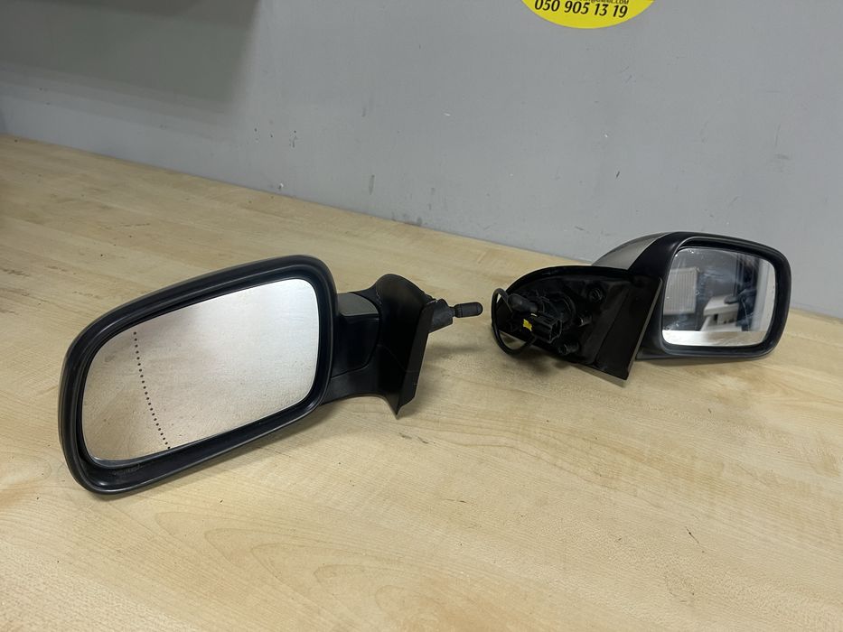 Дзеркало Peugeot307,ліве,праве