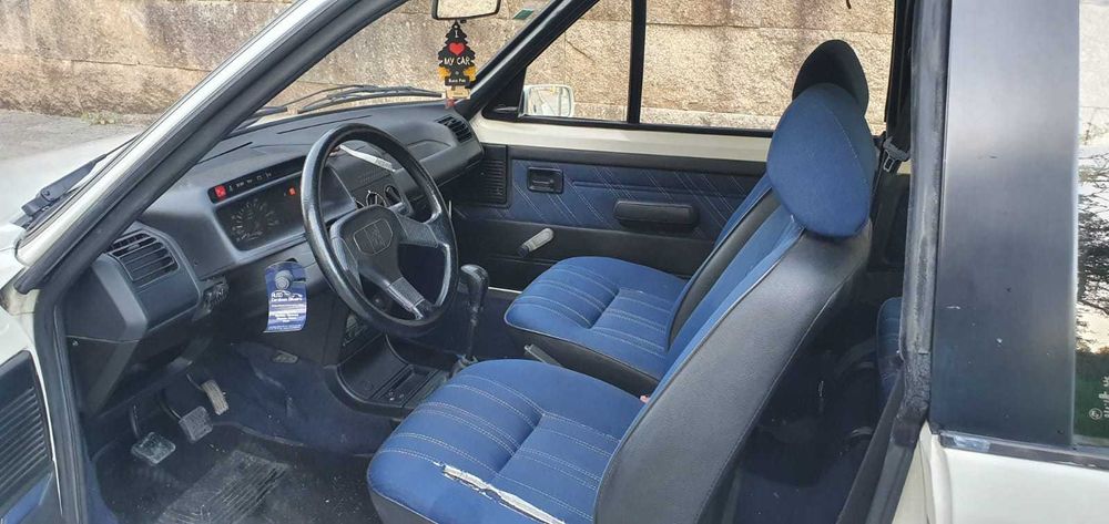 Peugeot 205 CJ Cabrio