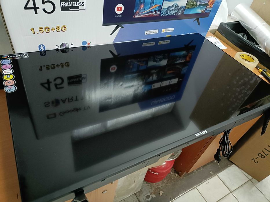 Smart TV 45" Голосовий пульт чистий Android 15