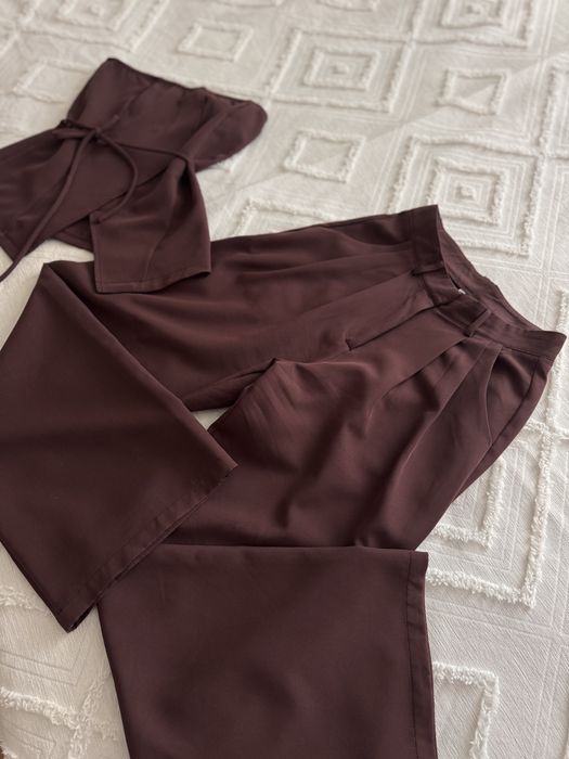 Брючний трендовий костюм