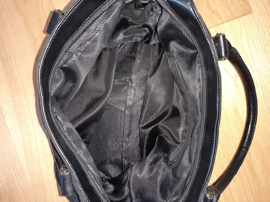 Torebka z rączkami czarna "ala" zamsz