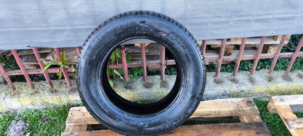 Opona Lato Michelin Primacy HP 225/60R16 Nowa z Zapasu