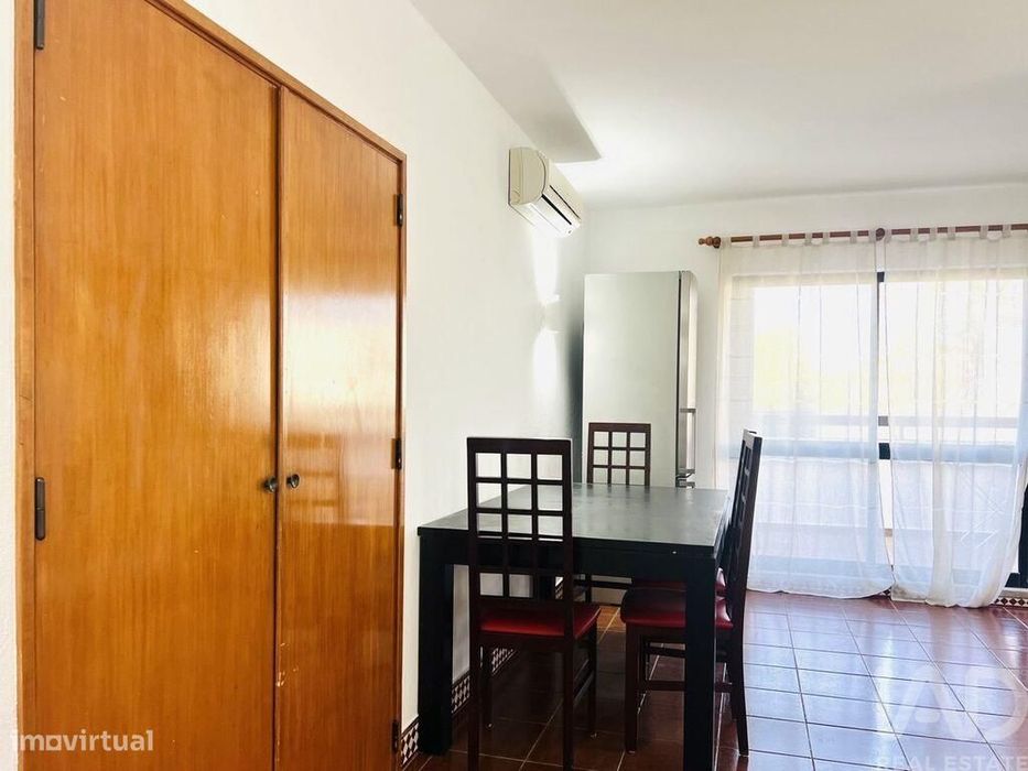 Apartamento T1 em Albufeira e Olhos de Água