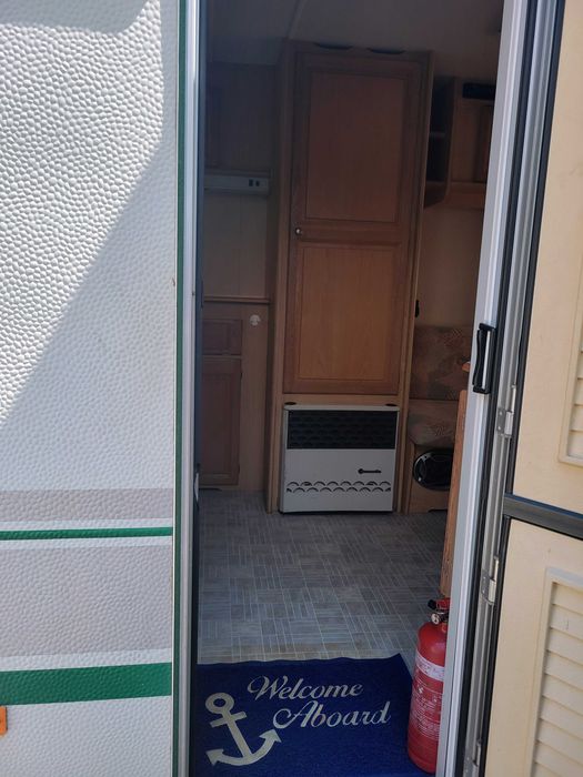 Продам прицеп дача кемпінг на колесах Караван