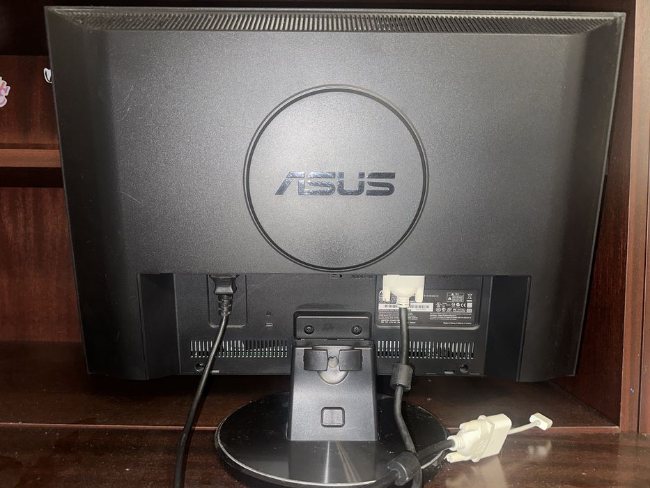 монітор asus 2007 року