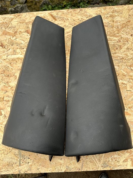 BMW X3 2018 задні боковинки коло сідушки