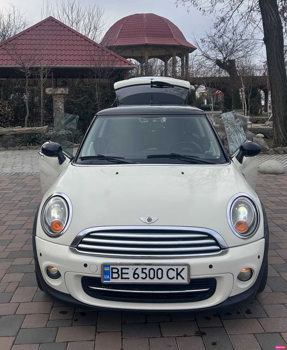 Продаю авто MINICOOPER