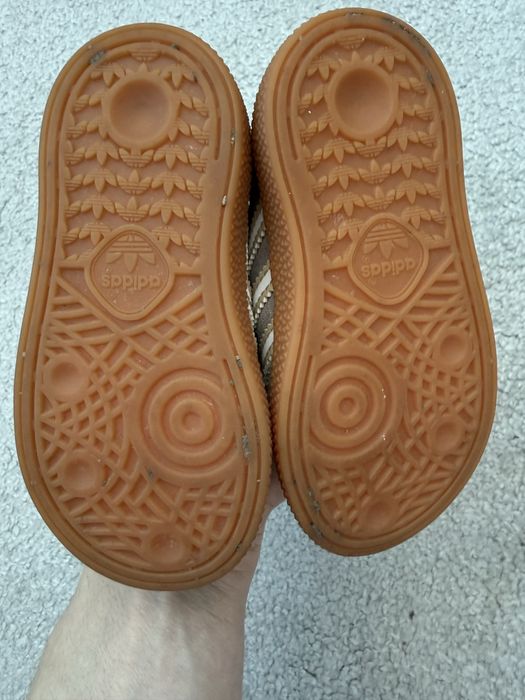 Кросівки adidas spezial