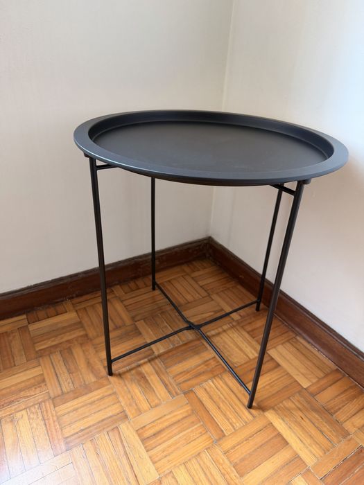 Mesa Auxiliar / Mesa de Apoio (47 x 50 cm)