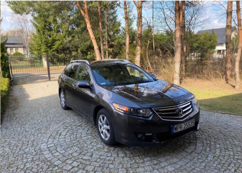 Honda Accord Executive 2.0 i-VTEC Executive | 2011 | Benzyna | 191 000 km|