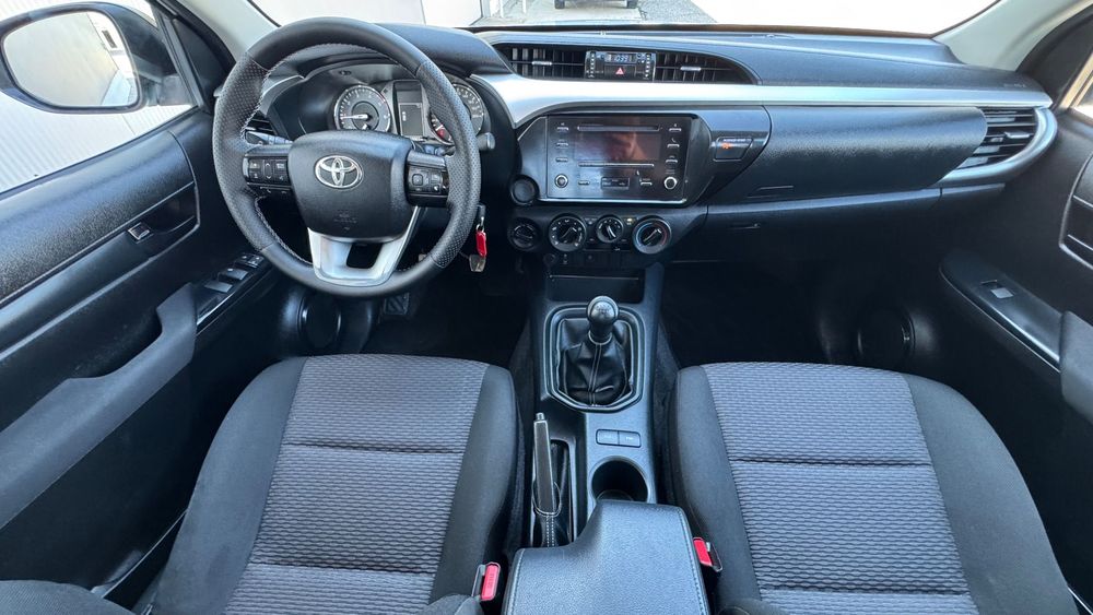 Toyota Hilux 2.4 D-4D 4WD CD CM
