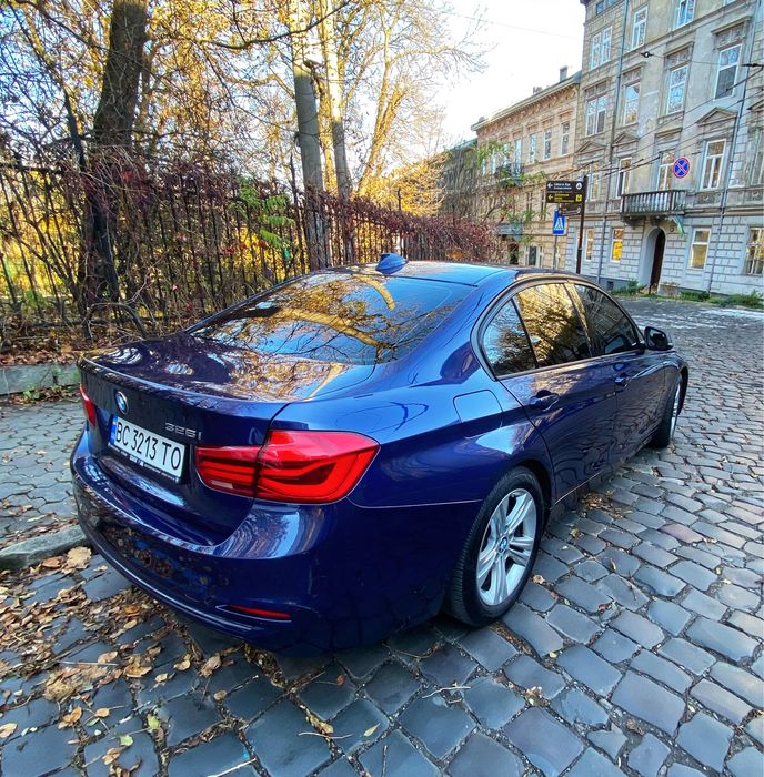 Продаю BMW F30 2016
