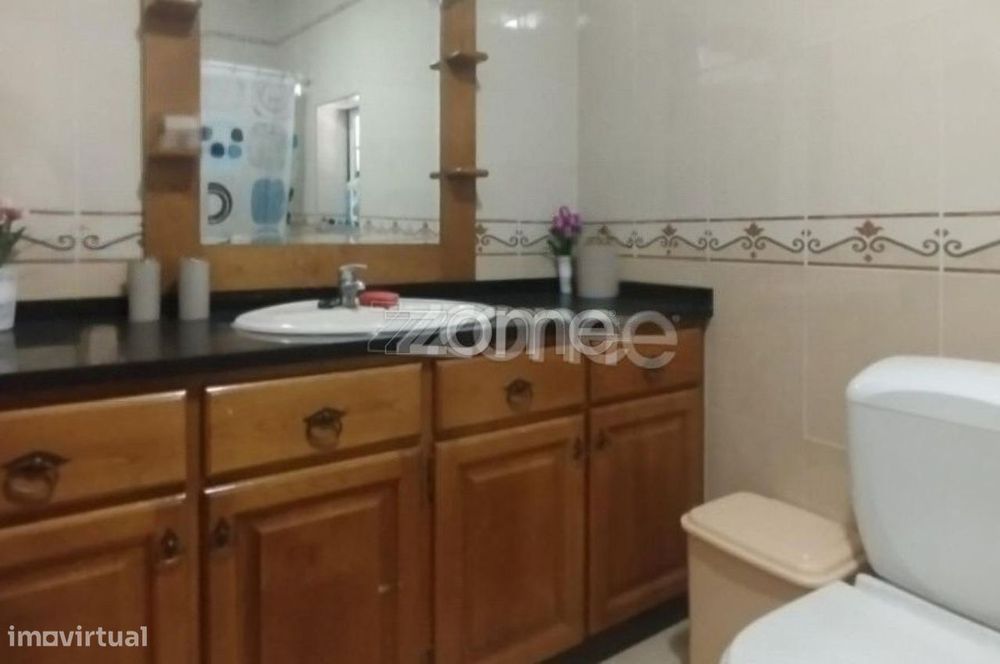 Moradia pronta a habitar para venda em Vila Mendo de de Tavares
