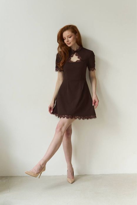 Нова чорна сукня