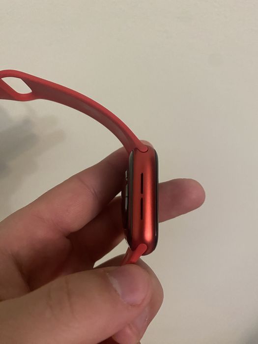 Apple Watch Series 6, 40 мм (червоний)