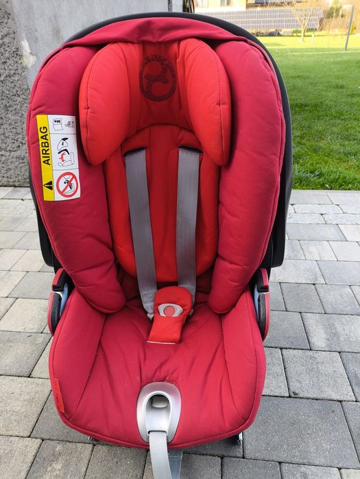 Fotelik samochodowy  CYBEX