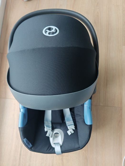 Nosidełko Cybex Aton M I-Size prawie nieużywany + baza