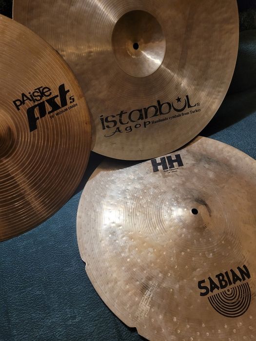 Тарілки і пед, можливий обмін на м. барабан.