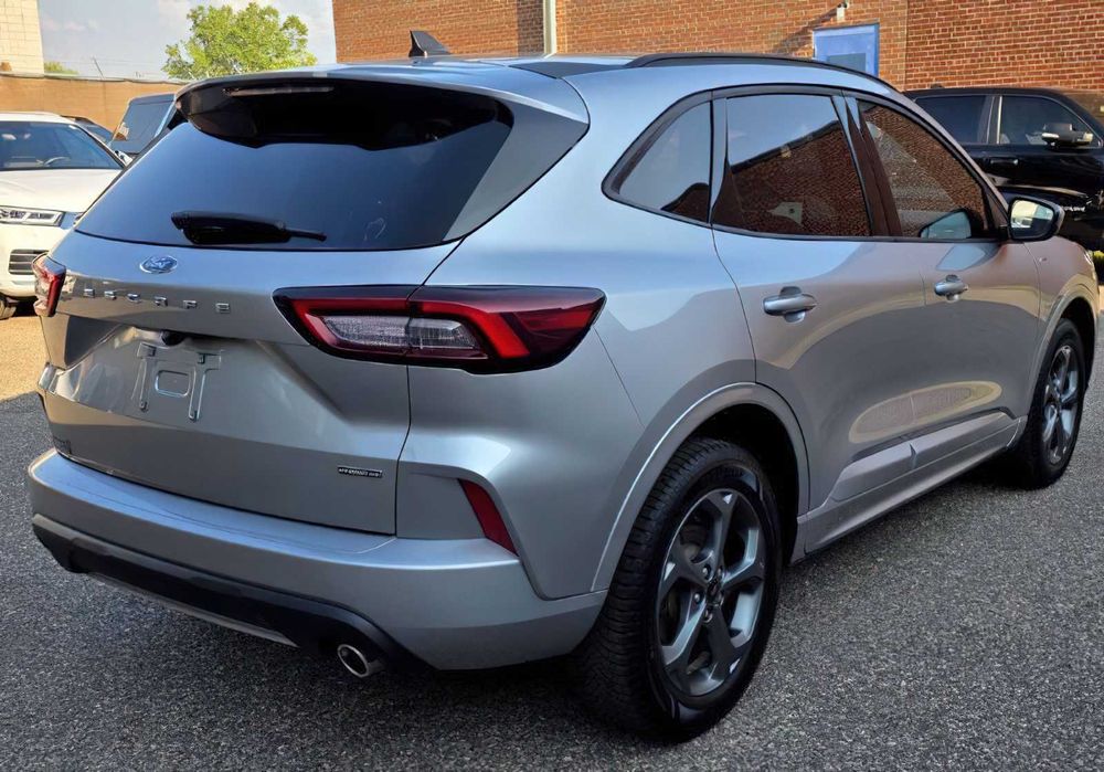 Ford Escape ST-Line Select      2023
