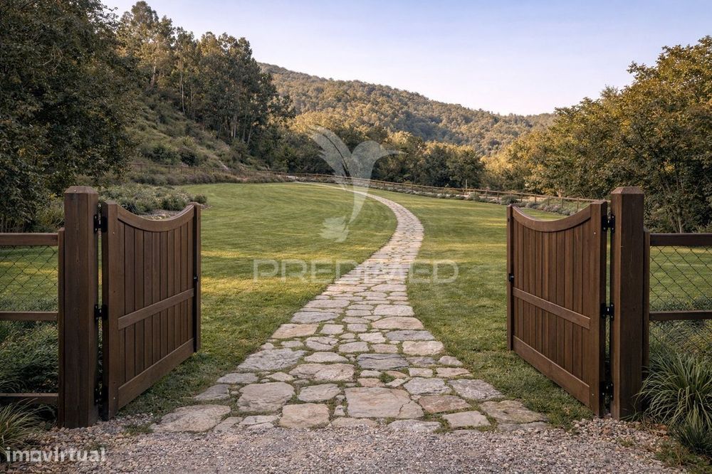 Moradia Isolada Em Braga  ***Com Licença Para Turismo Rural