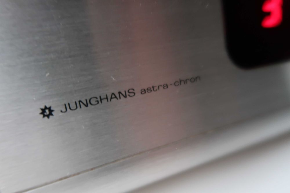 Unikat Space Age Budzik JUNGHANS Astra - Chron Lata 70"