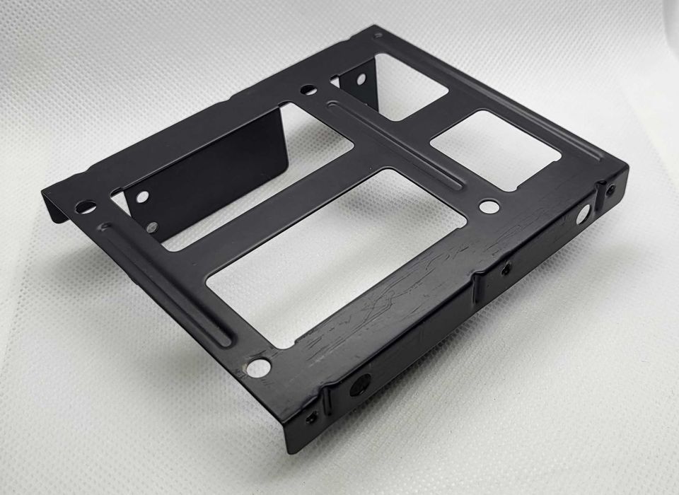 Adapter for 2.5" HDD/SSD Drive into 3.5" Bay – New64553185778305121