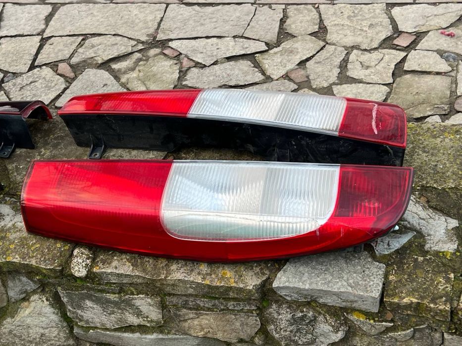 Задні стопи фанарі ліхтарі Mercedes Vito 639 мерседес ціна за комплект