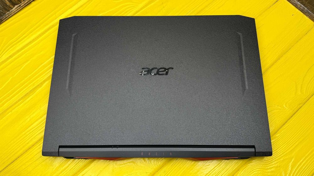 Стильний Геймерський Ноутбук Acer Nitro 5  AN515-55 /Core i5-10300H/GTX 1650 TI 4 GB