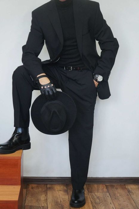 Lagerfeld garnitur męski 50/M-L czarny głęboki 97% wełna Lanificio
