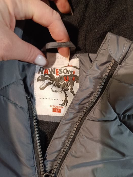 Modna kurtka zimowa z kapturem 2-3lata 98