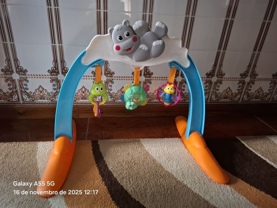 Vários artigos de bebé