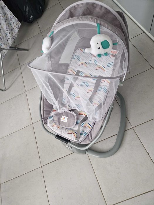 Заколисувальний центр