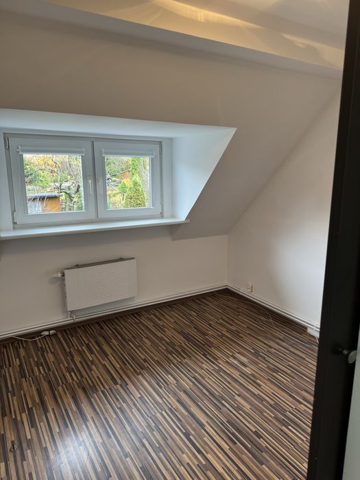 Mieszkanie 3 pokoje 62 m2 Nowowiejska, budynek wielorodzinny