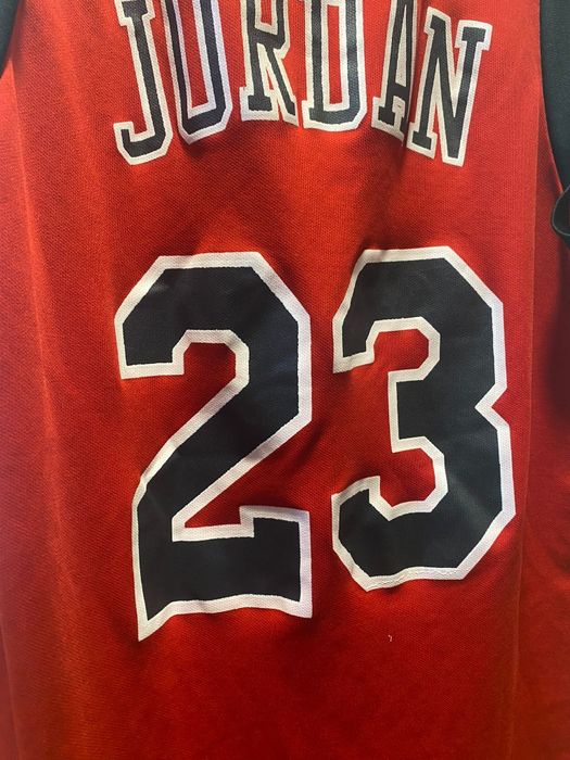 Camisa jordan em ótimo estado