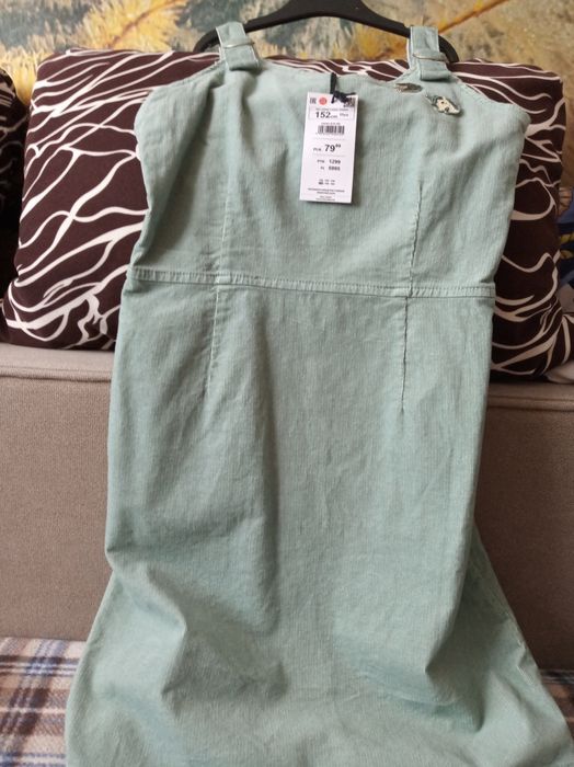 Sukienka nowa dziewczęca sztruksowa 152