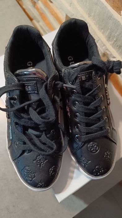 Buty damskie Guess