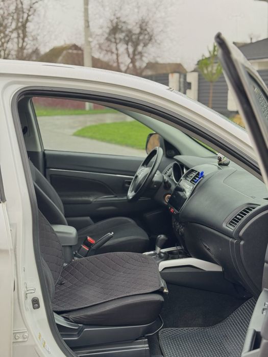 Mitsubishi Outlander Sport / ASX 2.0 газ/бензин Автомат 2014