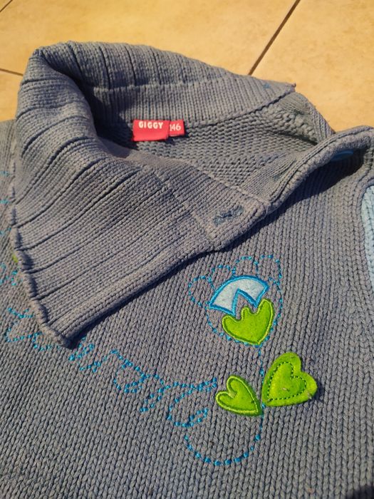 dziewczęcy sweter 146