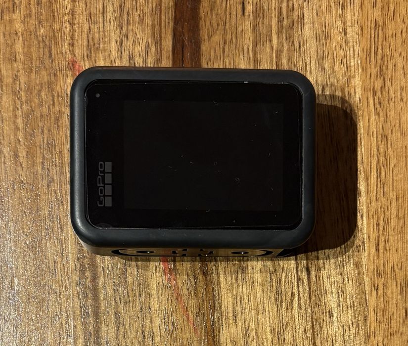 GoPro 8 - zalana (uszkodzona)