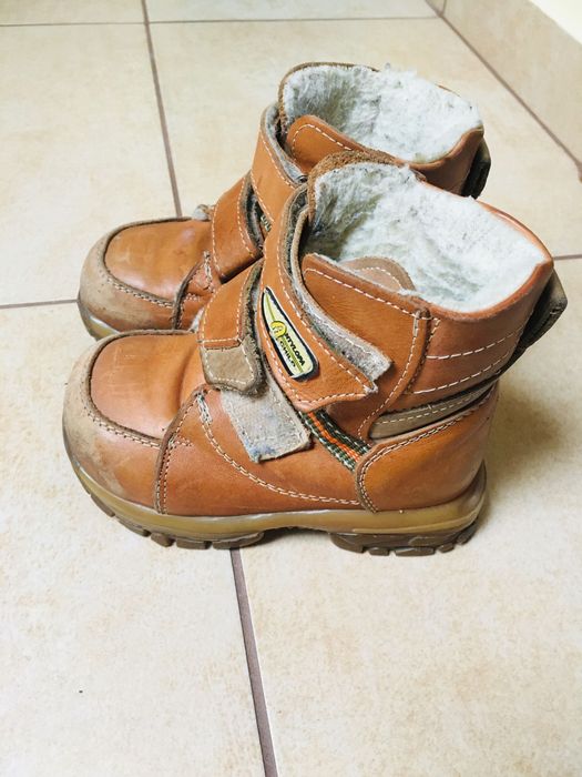 Zimowe buty skórzane 24