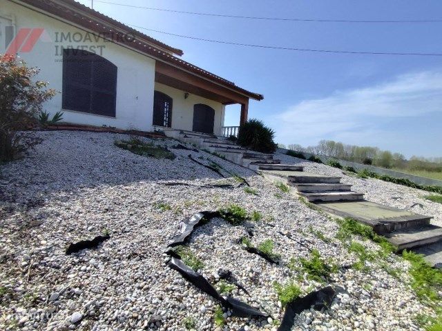 Moradia Geminada T3 à Venda – Fermentelos, Águeda