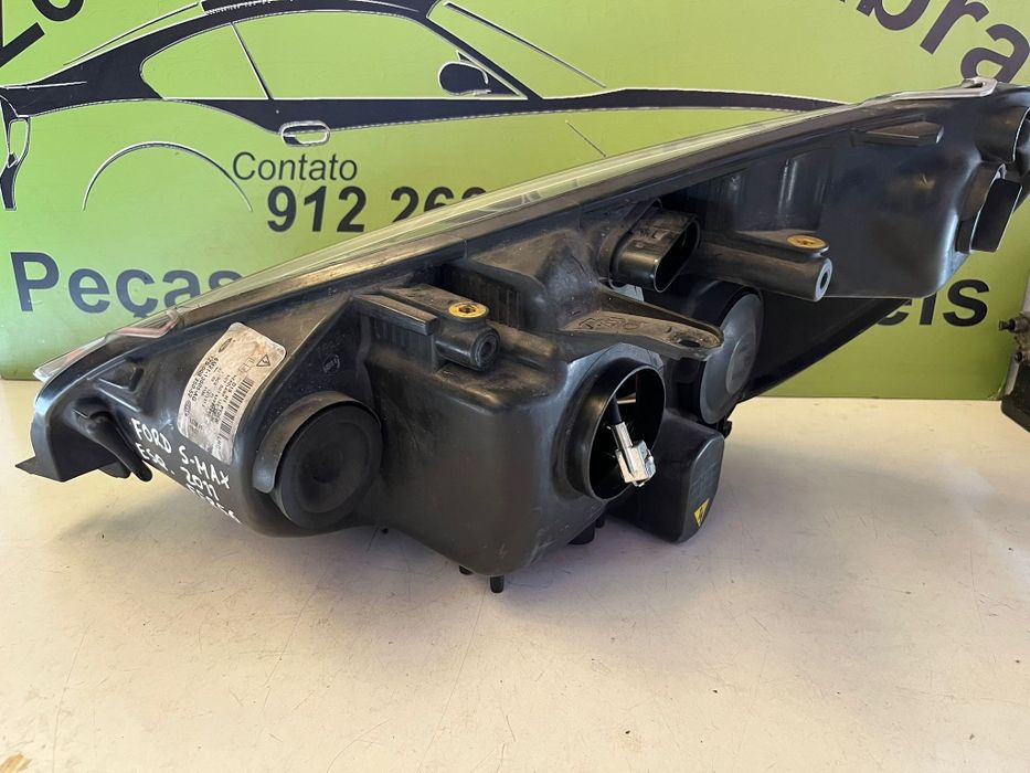 Ford S-Max - Farol Xenon Direito - FF856