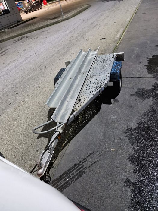 Atrelado para uma moto