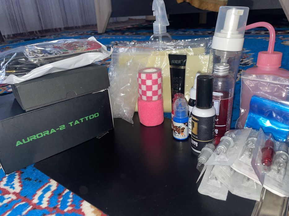 Тату машинка.