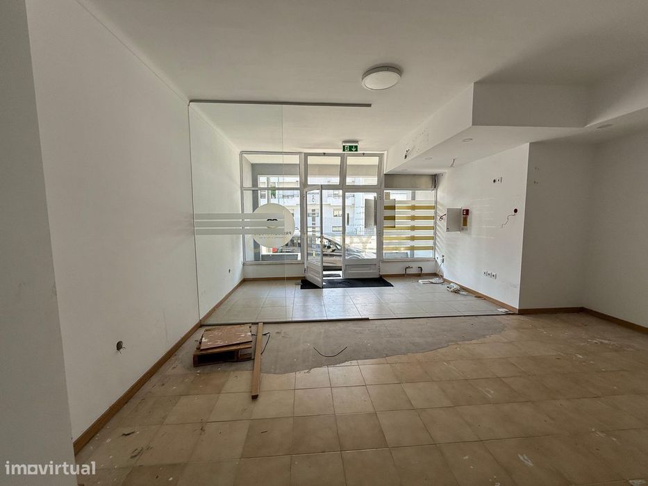 Loja no CENTRO de Bragança - 85.000€