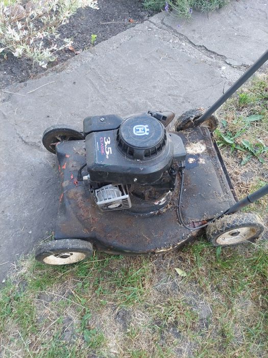 Kosiarka Husqvarna 3.5 KW* Połamana Rama*Silnik Sprawny!