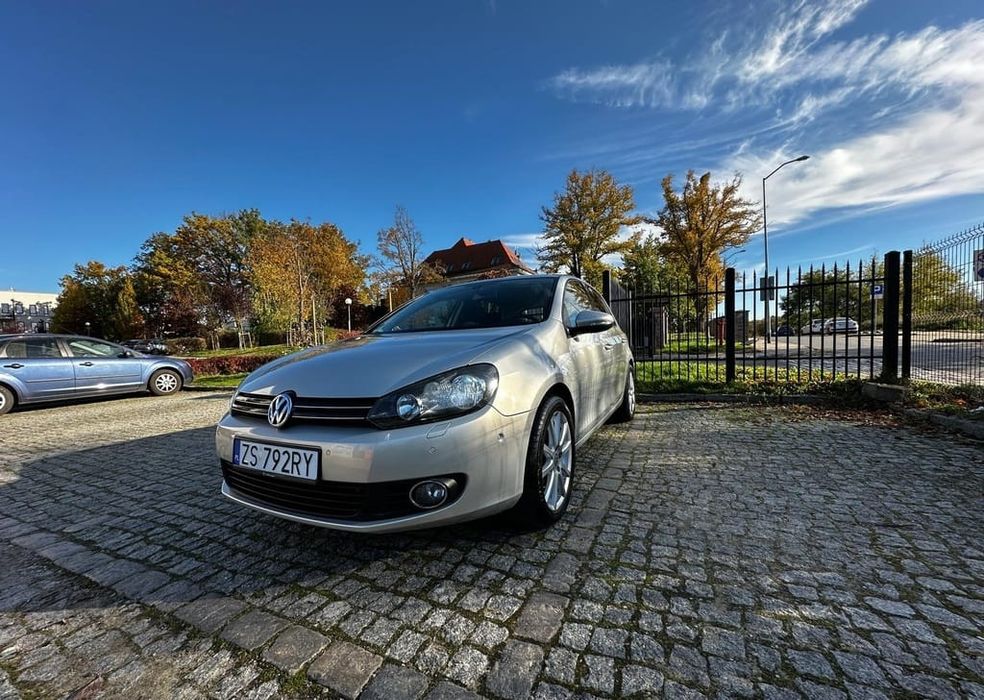 Volkswagen Golf VI