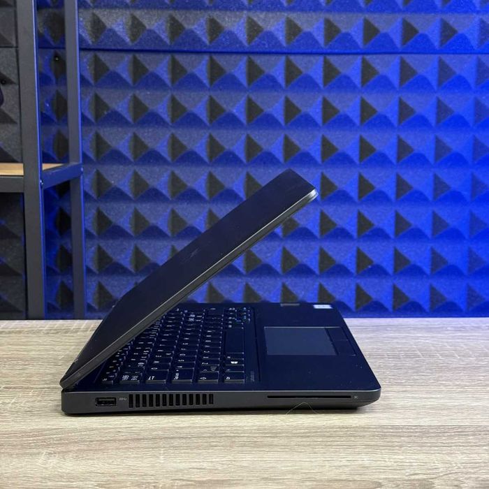 Ноутбук Dell Latitude E5270 12.5" Intel i5-6300U 8 RAM 128 SSD