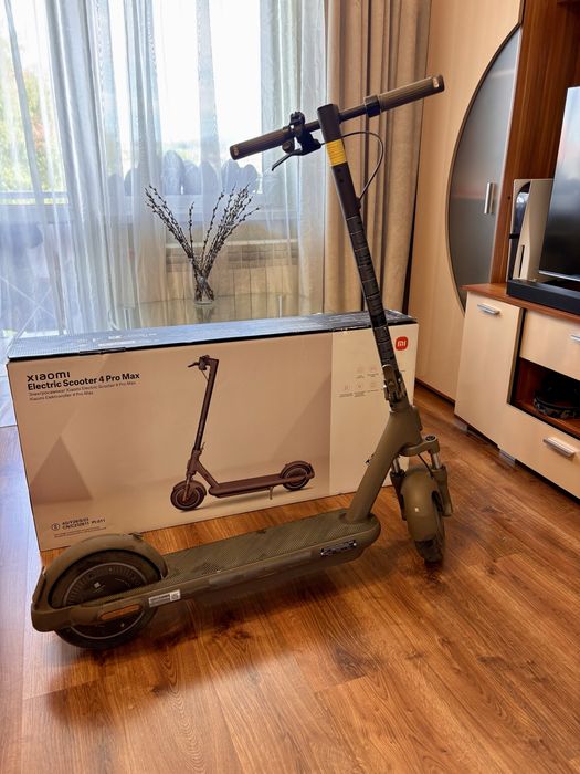 Електросамокат xiaomi Electric Scooter 4 Pro Max